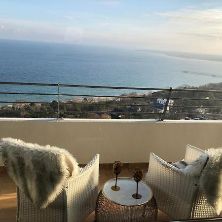 Tiffanys Ferienapartments In Der Privatresidenz Des Plaza Premium Hotel Timmendorfer Strand Buitenkant foto