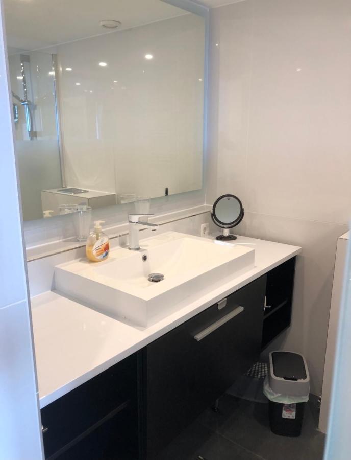 Tiffanys Ferienapartments In Der Privatresidenz Des Plaza Premium Hotel Timmendorfer Strand Buitenkant foto