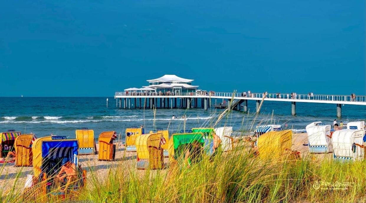 Tiffanys Ferienapartments In Der Privatresidenz Des Plaza Premium Hotel Timmendorfer Strand Buitenkant foto